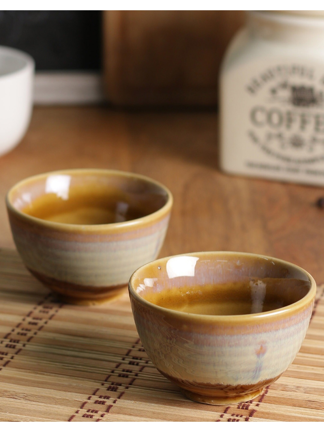 

MIAH Decor Brown & White 2 Pieces Handcrafted and Hand Painted Printed Stoneware Matte Bowls