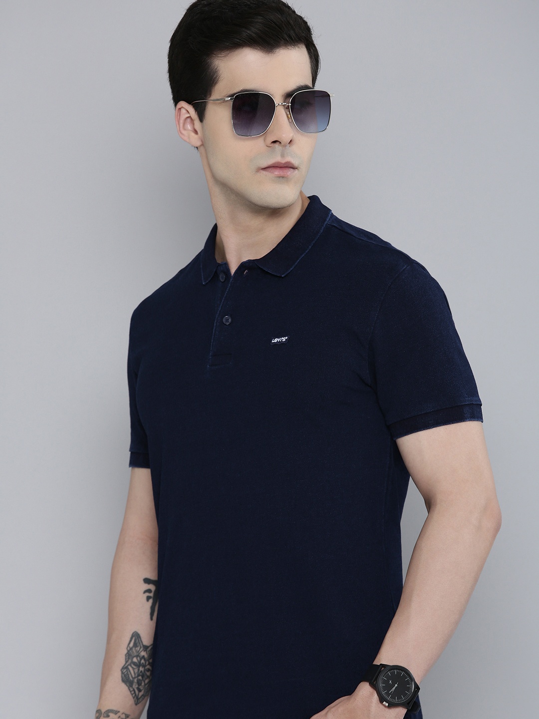 

Levis Men Pure Cotton Solid Polo Collar T-shirt, Navy blue
