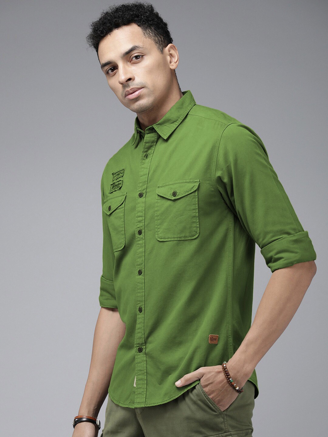 

Roadster Men Pure Cotton Opaque Casual Shirt, Green