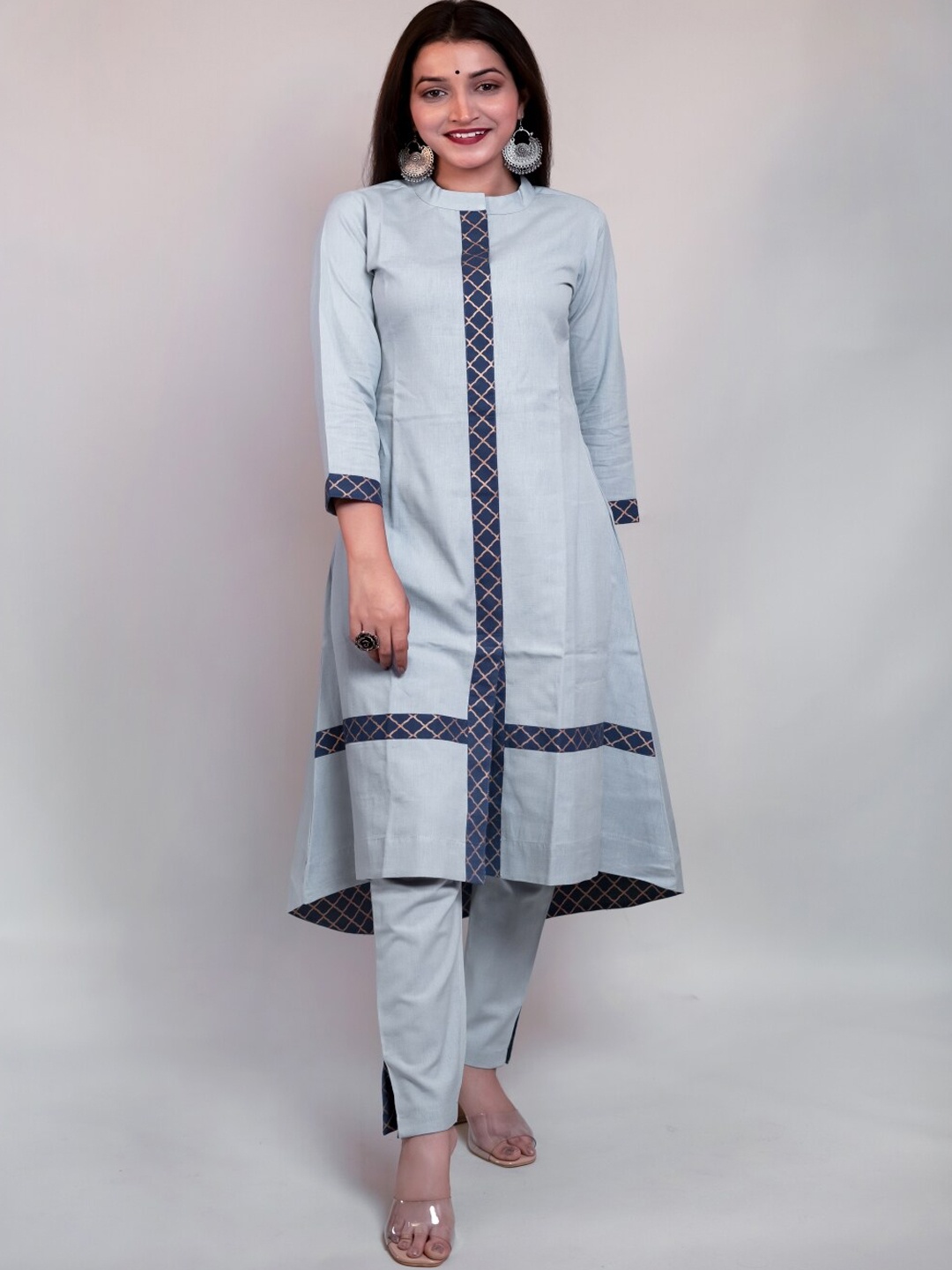 

KALINI Mandarin Collar Kurta with Trousers, Blue