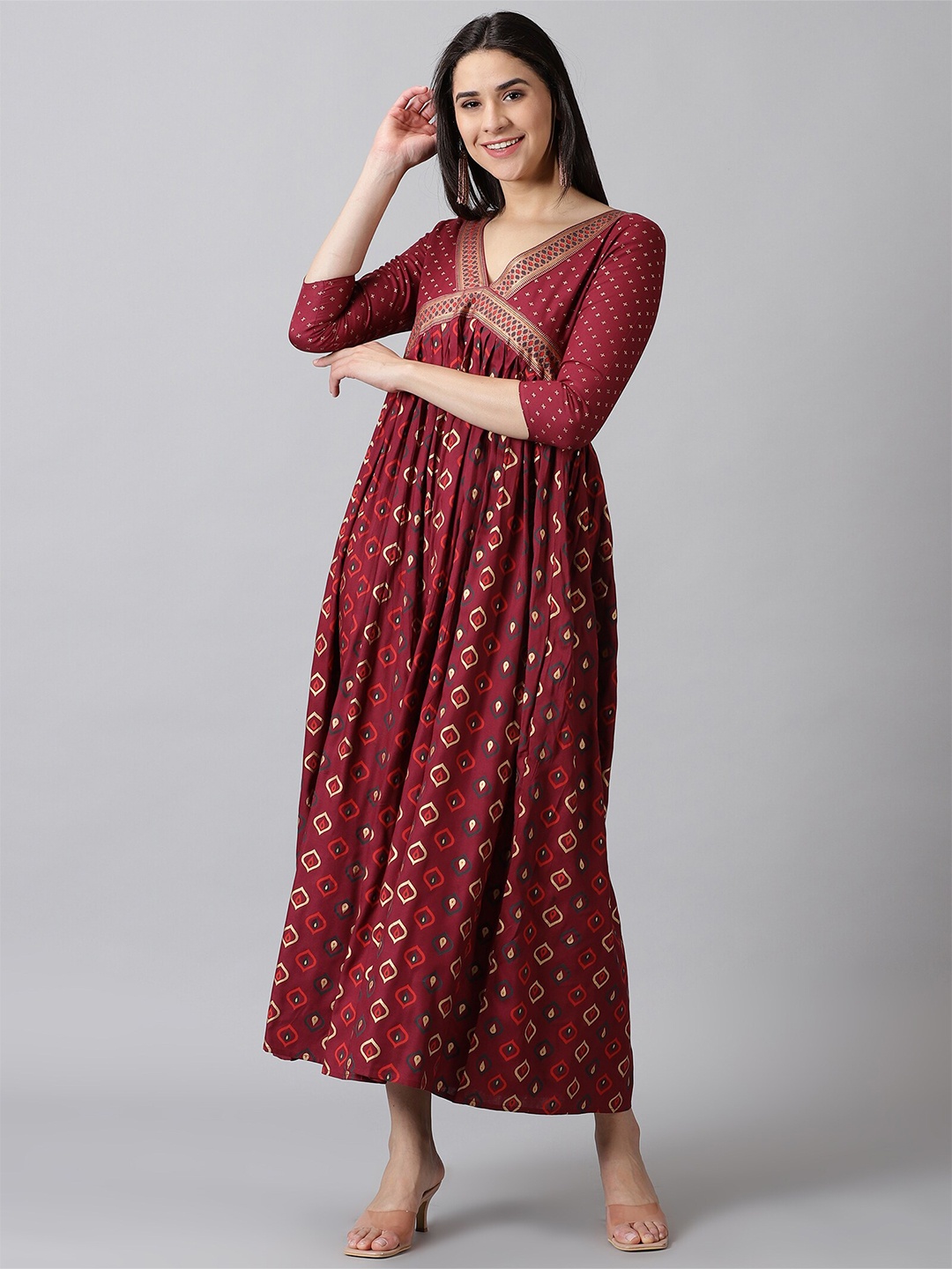

PURSHOTTAM WALA Ethnic Motifs Printed V-Neck Maxi Dress, Maroon
