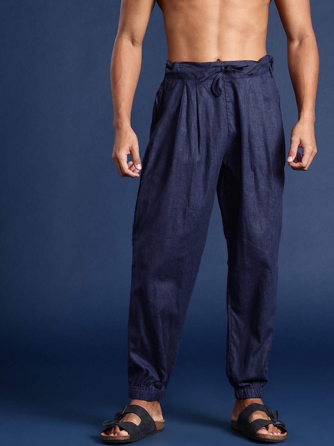 

Taavi Men Woven Legacy Ethnic Pyjama, Navy blue
