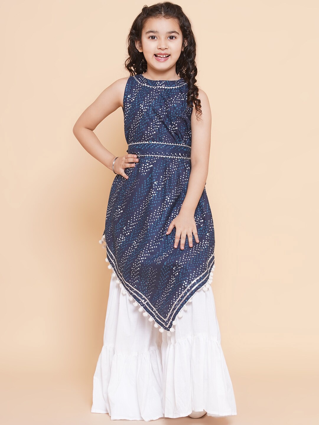 

Bitiya by Bhama Girls Printed Empire Gotta Patti Pure Cotton Kurta with Sharara, Navy blue