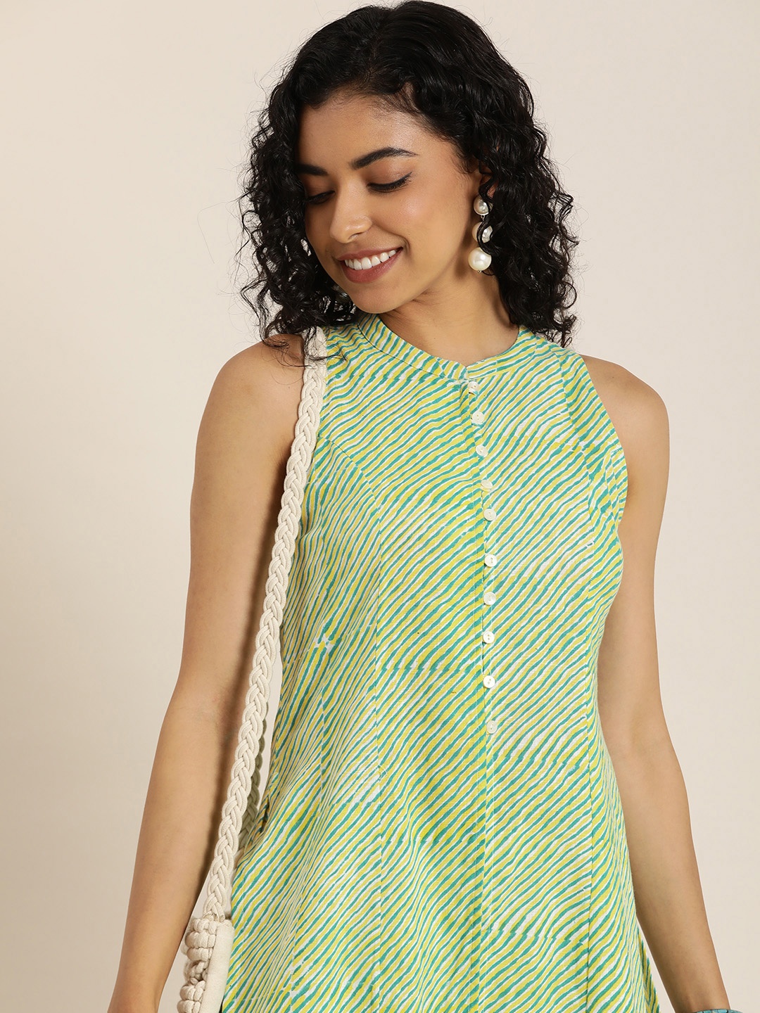 

Taavi Women Block Print Legacy Leheriya Printed Pure Cotton Kurta with Trousers, Green