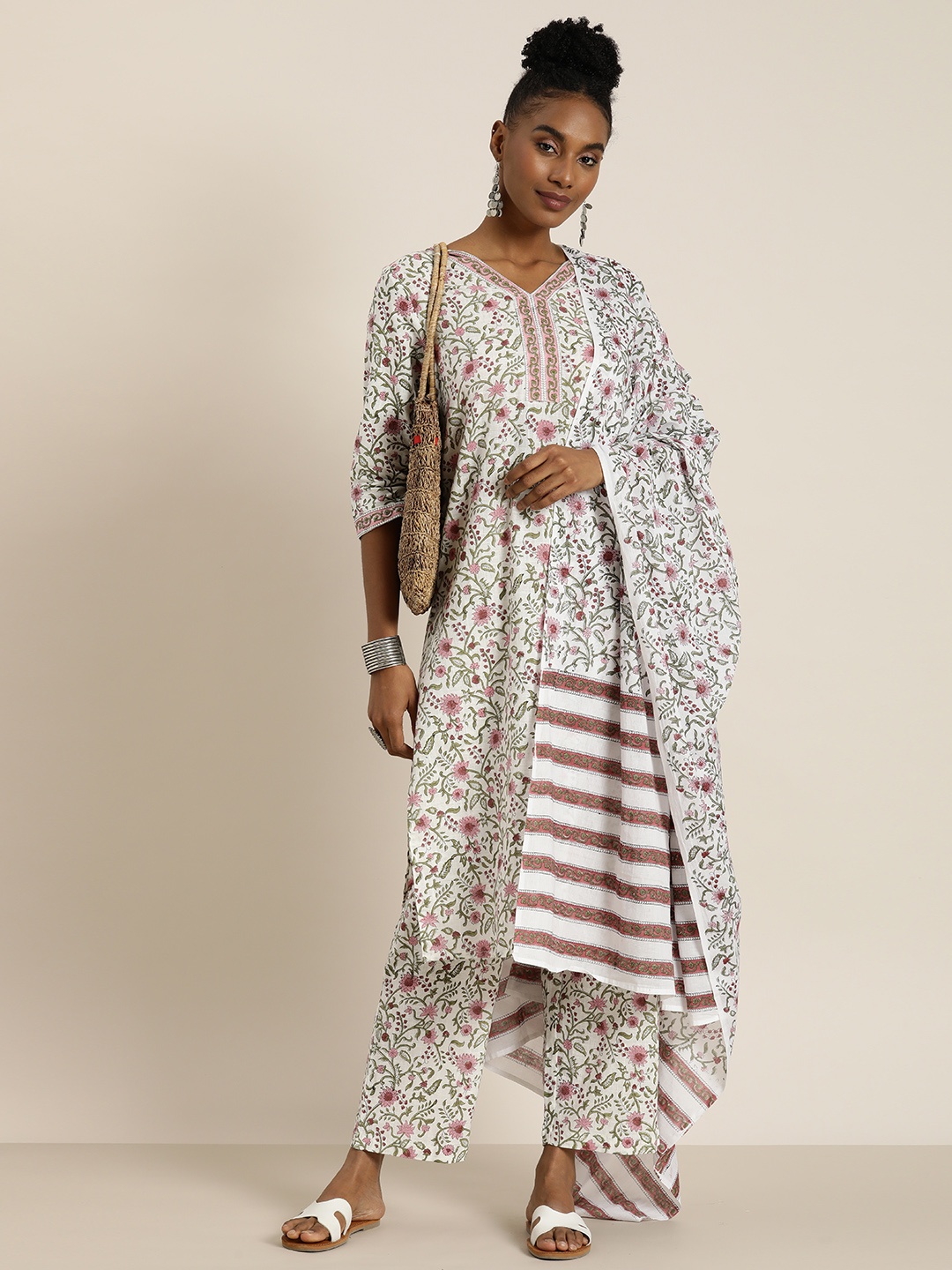 

Taavi Sangeneri Floral Printed Kurta & Trousers With Dupatta, White