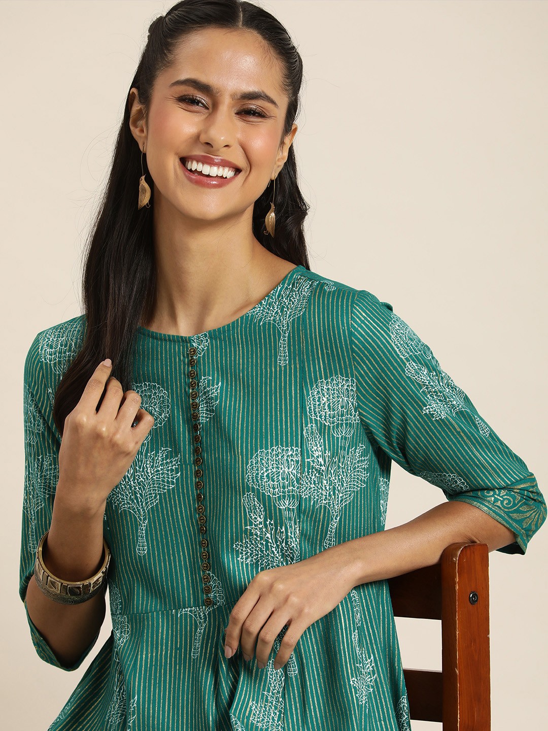 

Taavi Festive Floral Foil Printed A-line Midi Ethnic Dress, Green