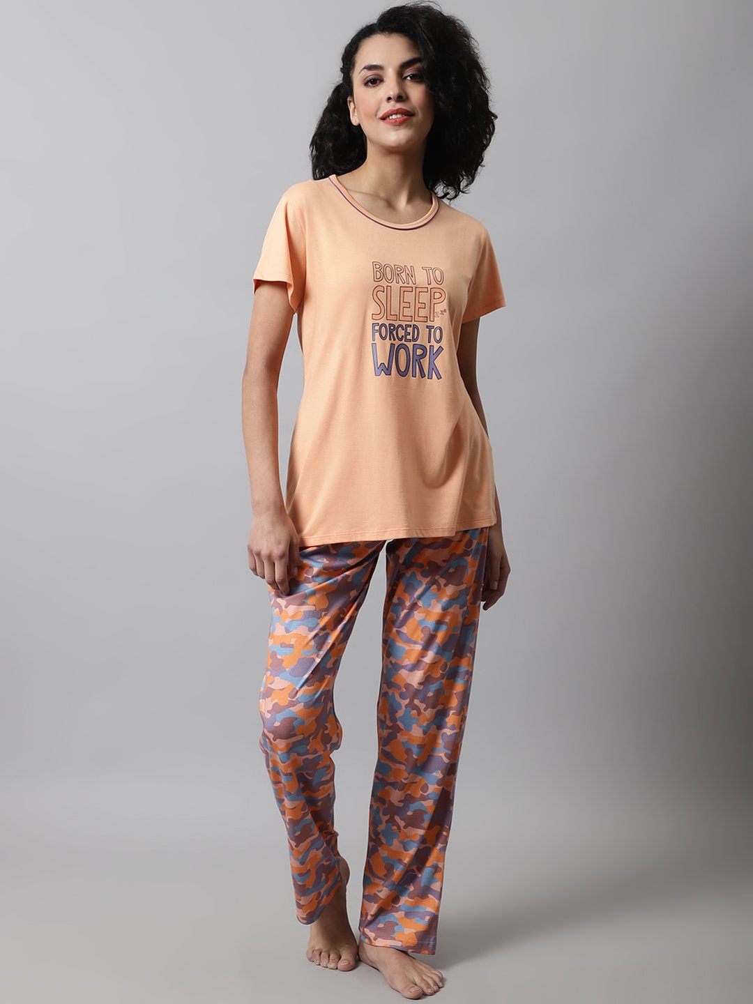 

Kanvin Typography Printed Night Suit, Orange