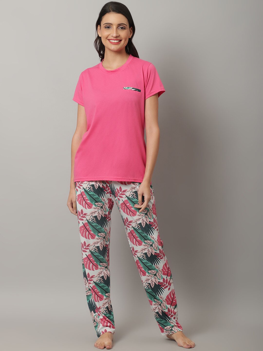 

Kanvin Floral Printed Night Suit, Pink