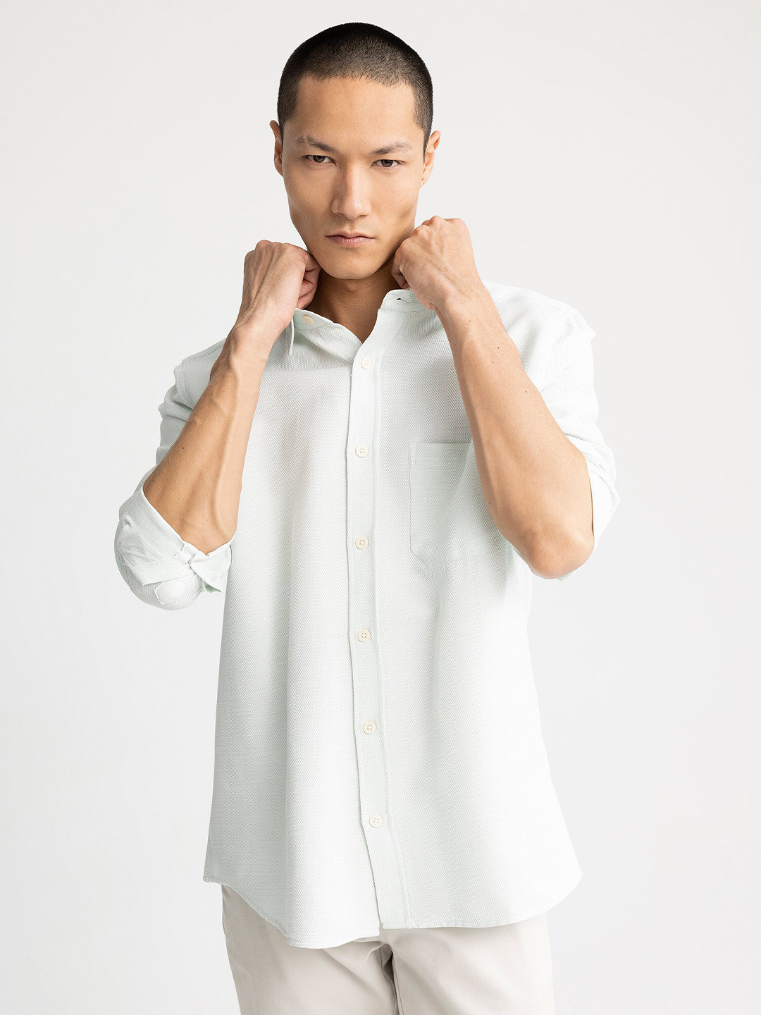 

DeFacto Spread Collar Casual Cotton Shirt, White