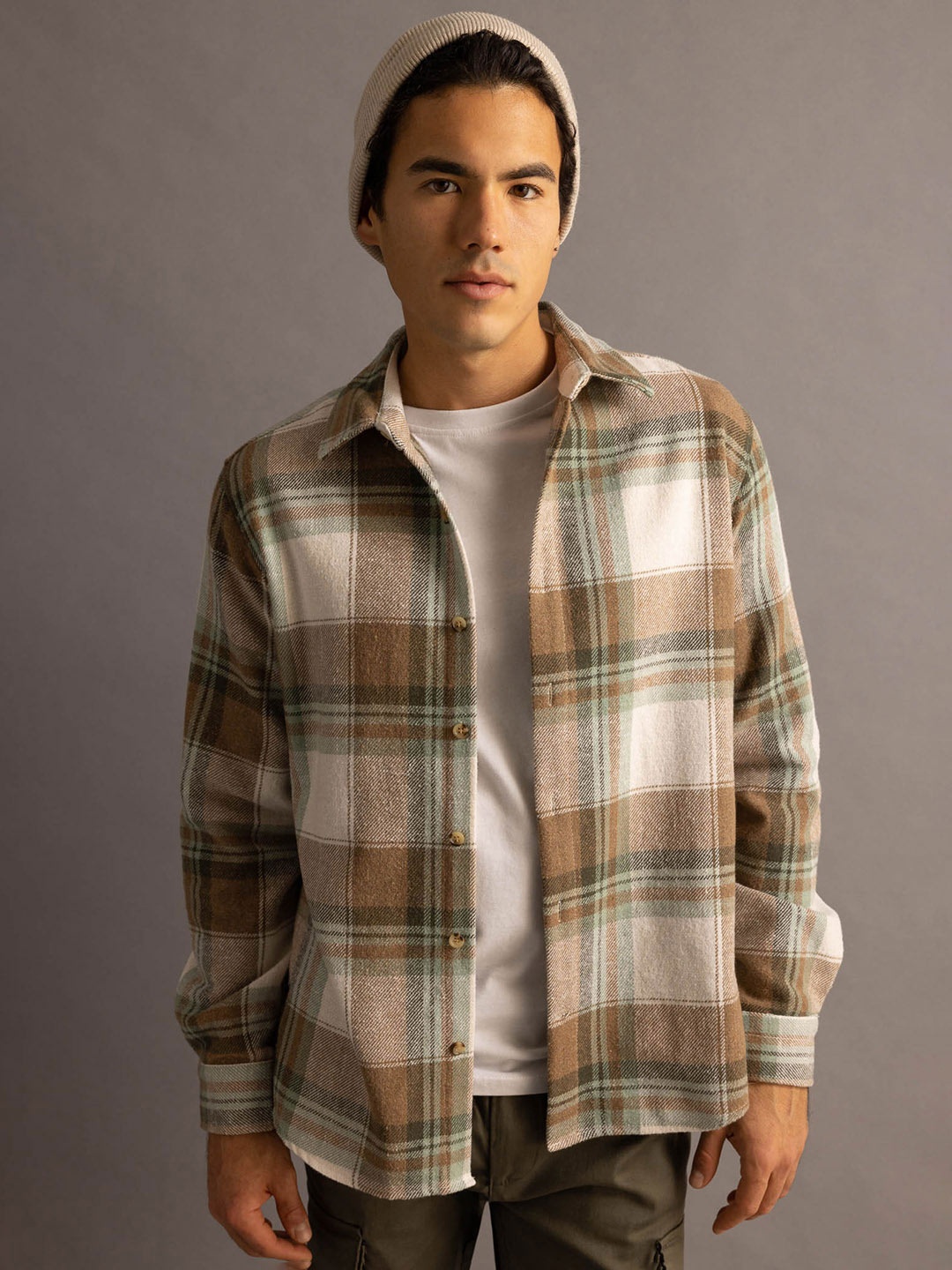 

DeFacto Men Tartan Checked Casual Cotton Shirt, Beige