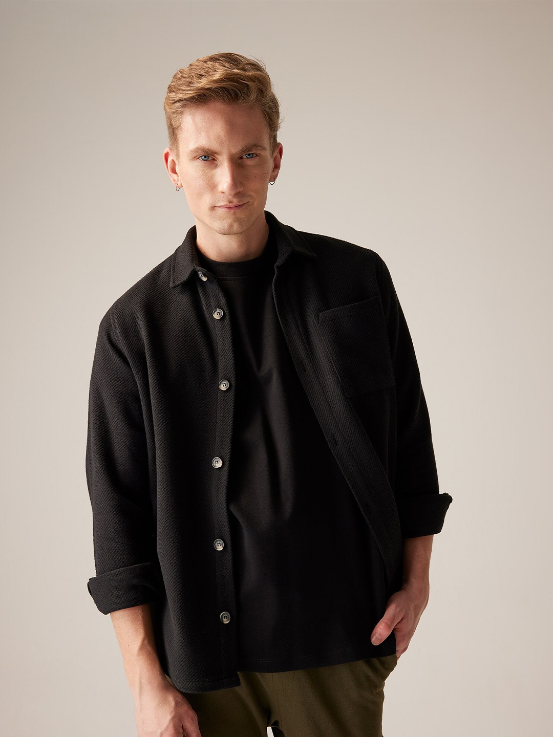 

DeFacto Spread Collar Cotton Casual Shirt, Black