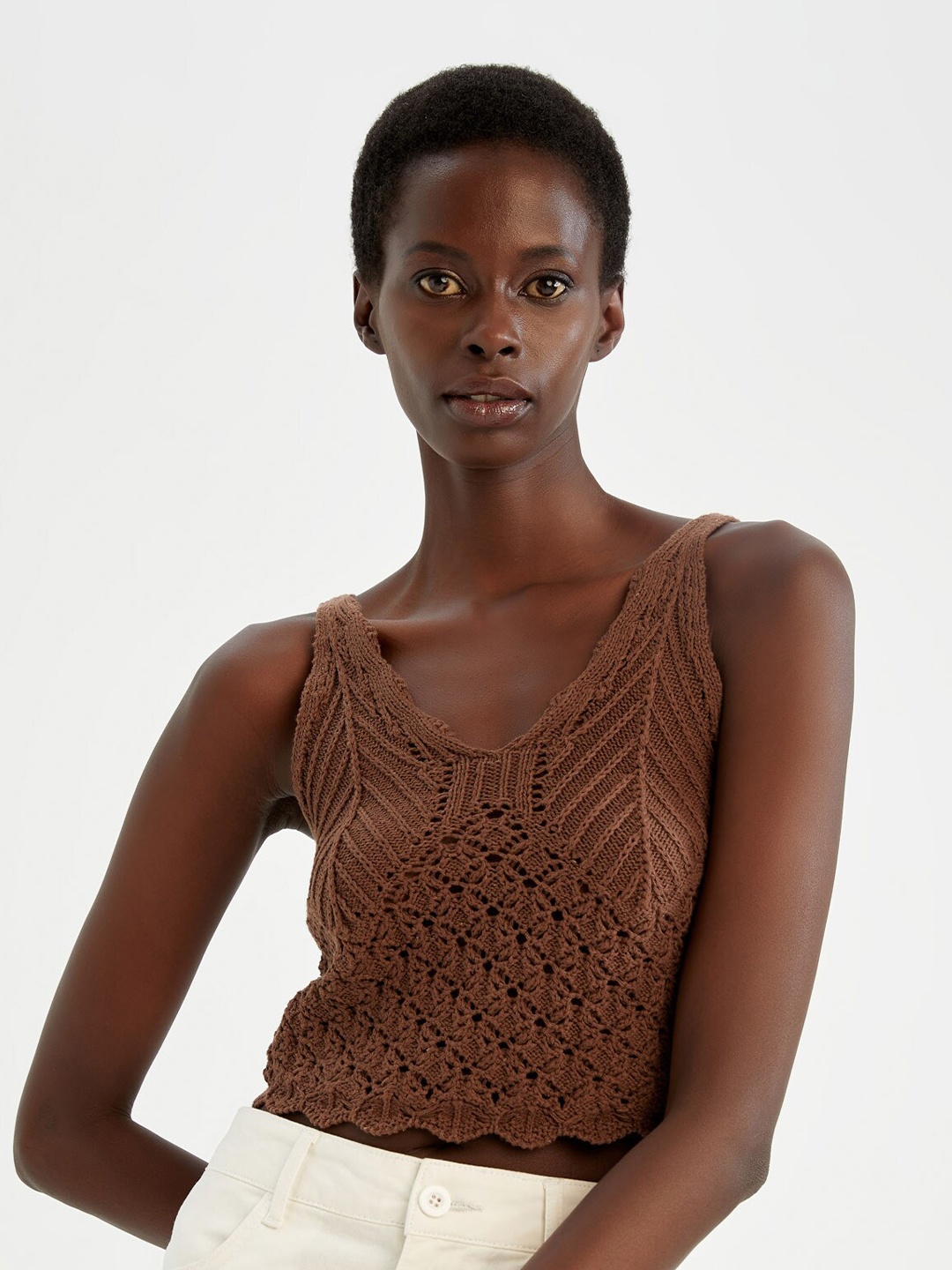 

DeFacto Self Design V-Neck Top, Brown