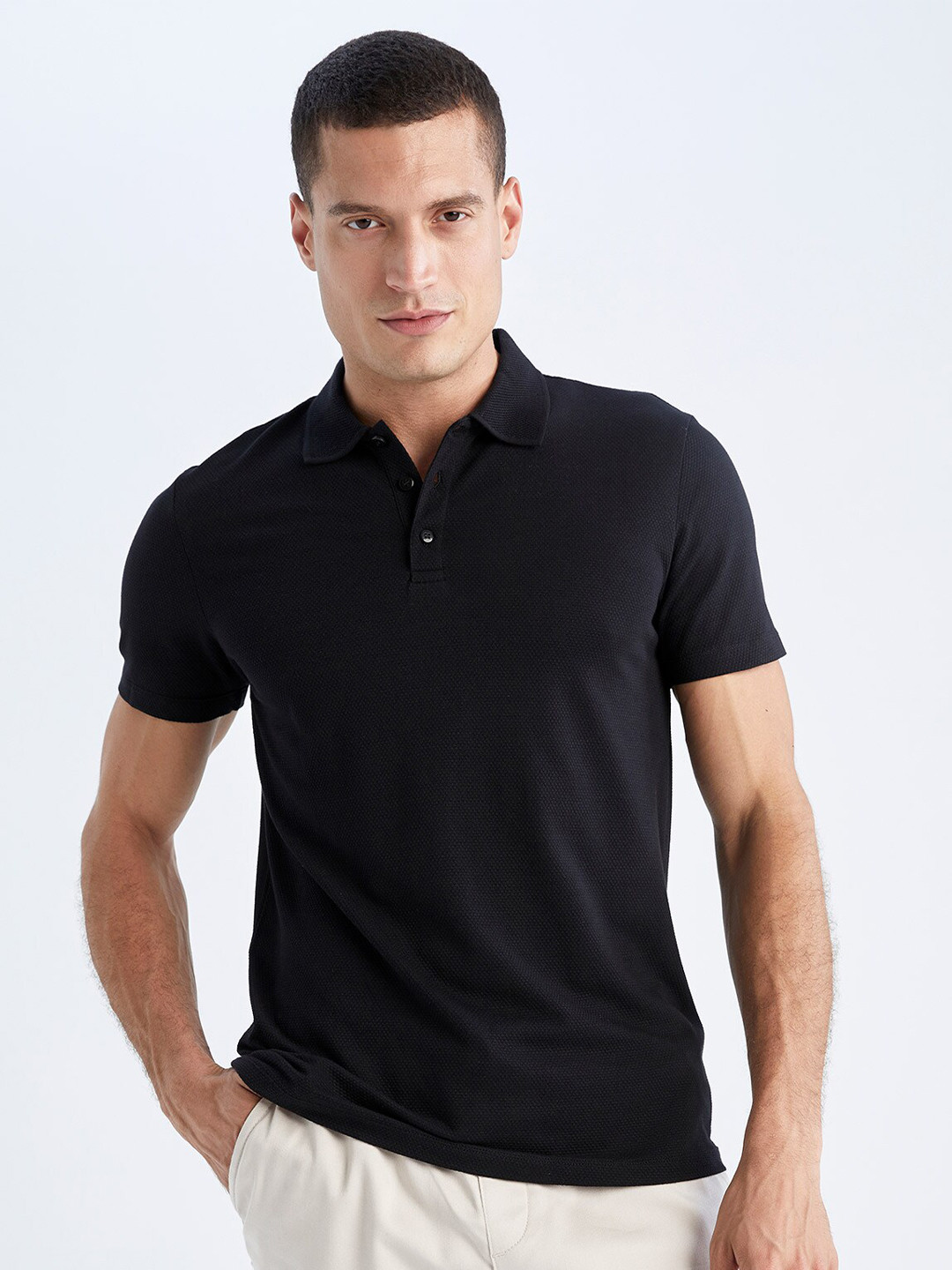 

DeFacto Polo Collar T-shirt, Black