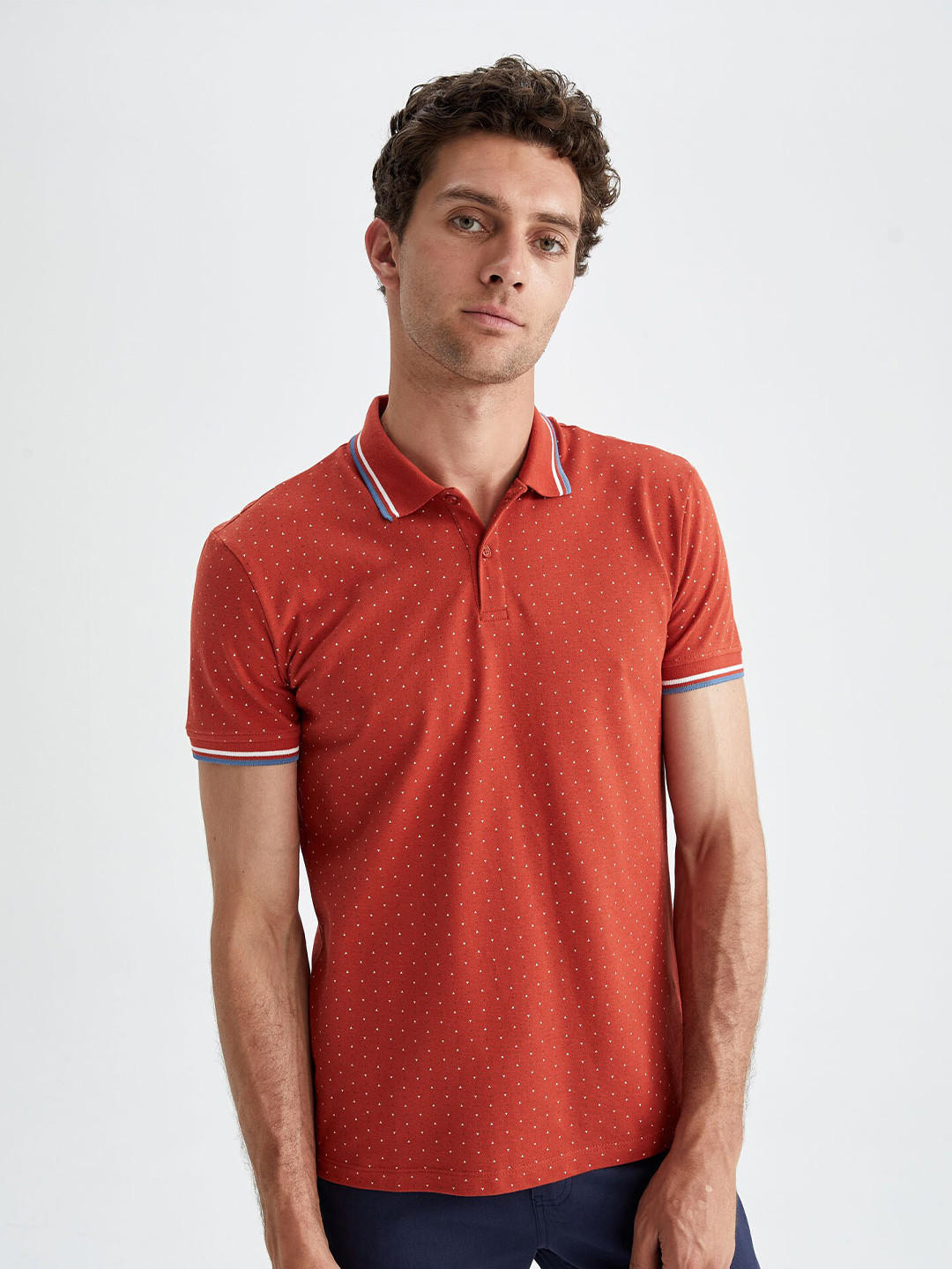 

DeFacto Men Polo Collar Pure Cotton T-shirt, Orange
