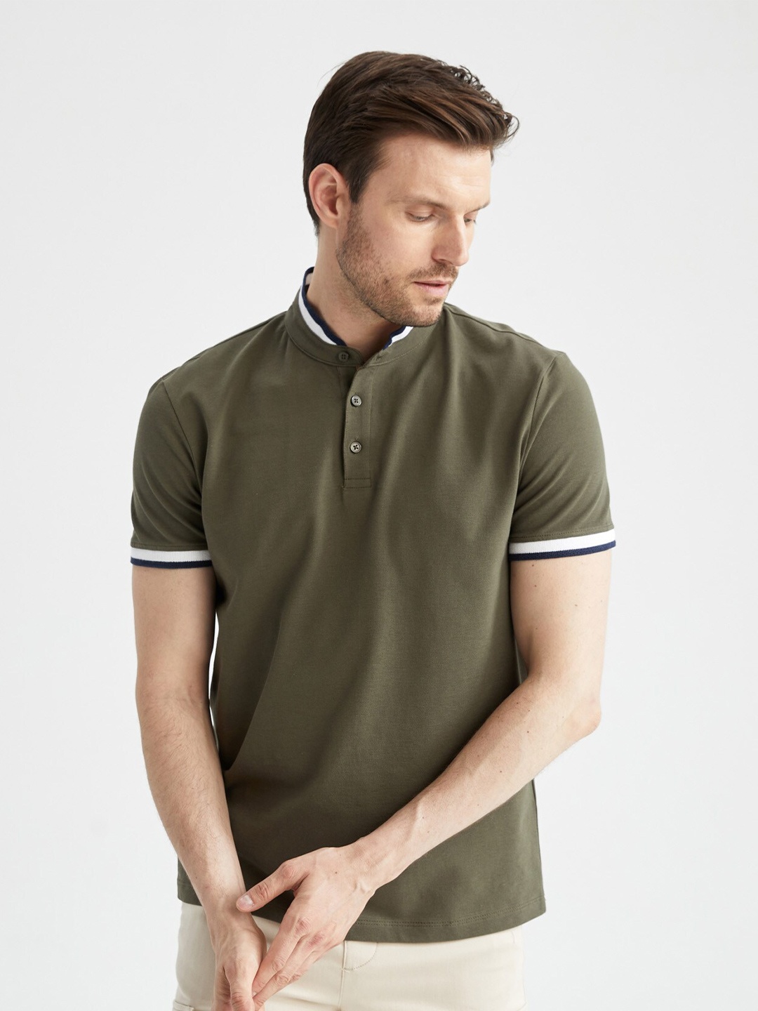 

DeFacto Men Polo Collar Pure Cotton T-shirt, Olive