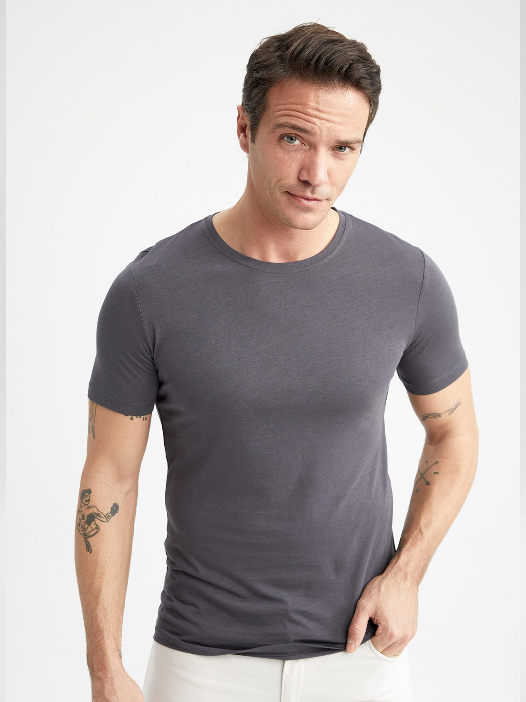 

DeFacto Regular Fit T-shirt, Grey