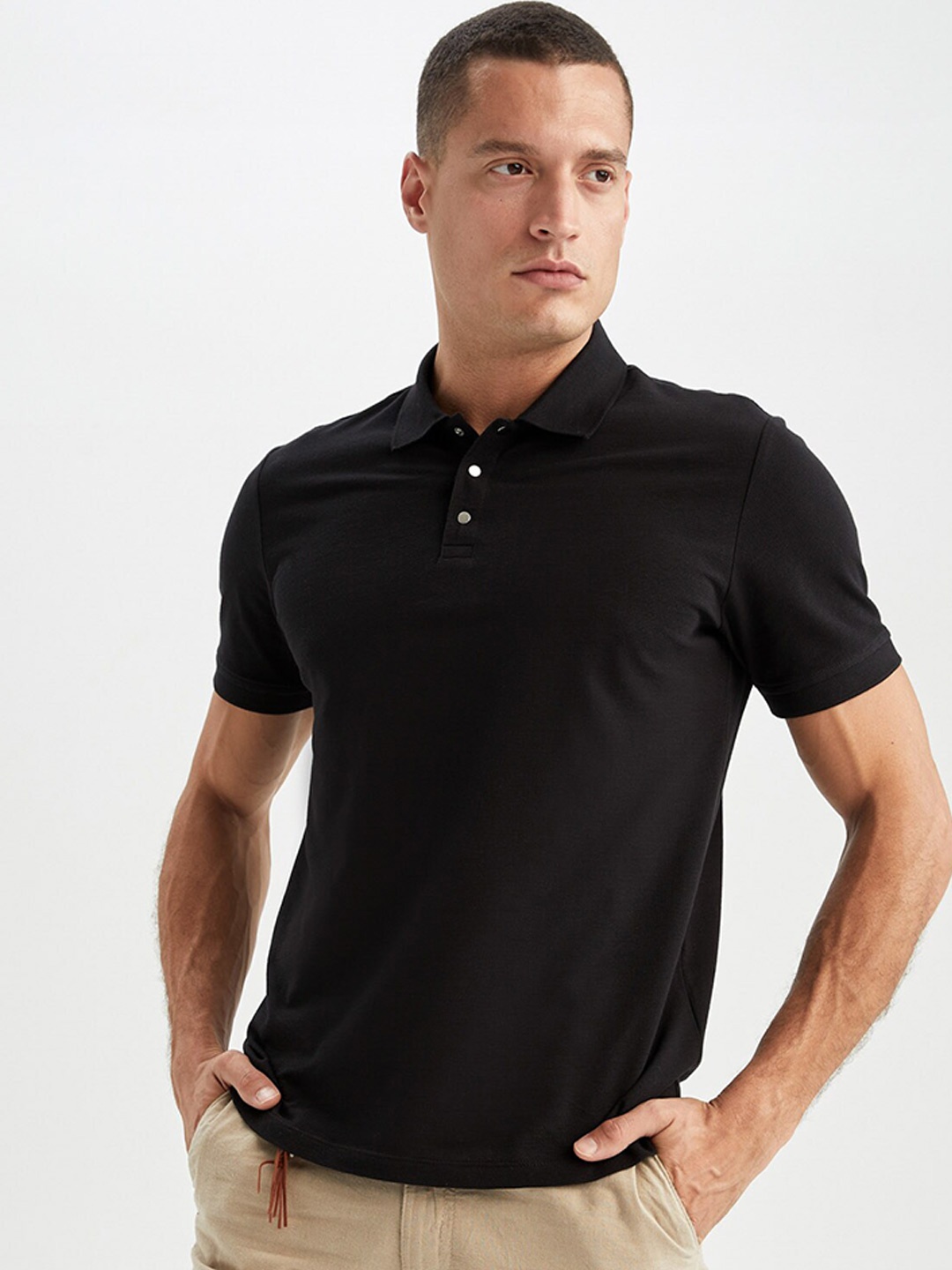 

DeFacto Polo Collar Pure Cotton T-shirt, Black