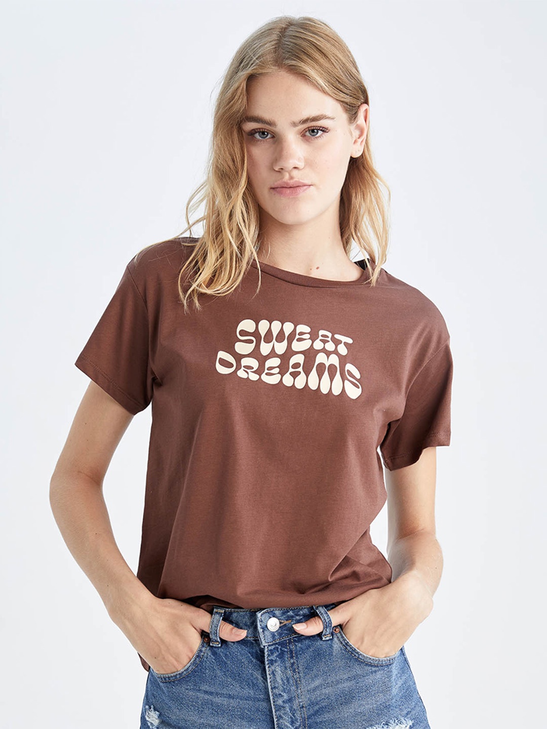 

DeFacto Typography Printed Pure Cotton T-shirt, Brown