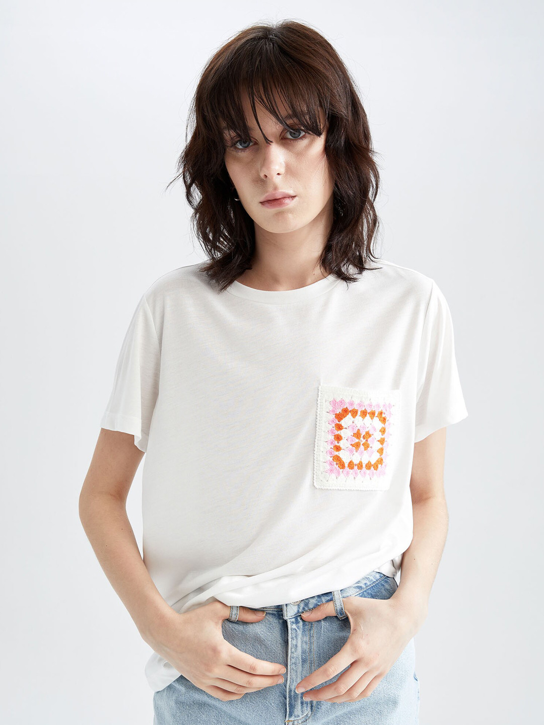 

DeFacto Pocket Detailed Cotton T-shirt, White