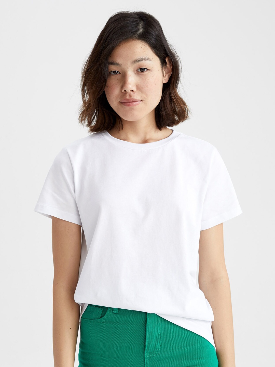 

DeFacto Extended Sleeves Pure Cotton T-shirt, White