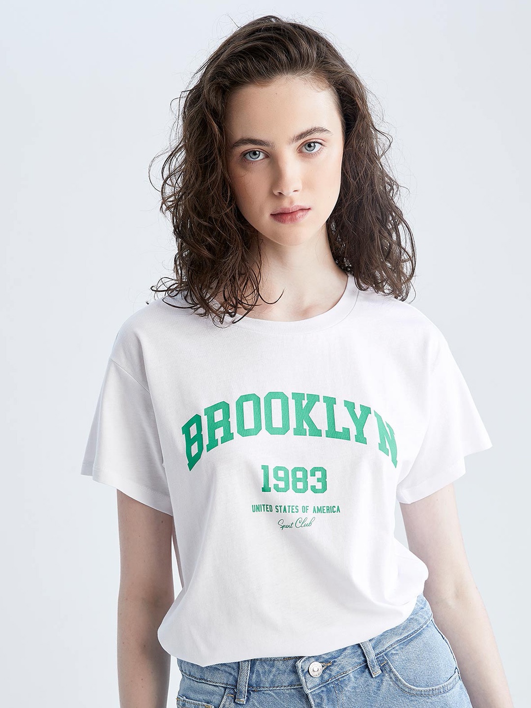 

DeFacto Typography Printed Drop-Shoulder Sleeves Pure Cotton T-shirt, White