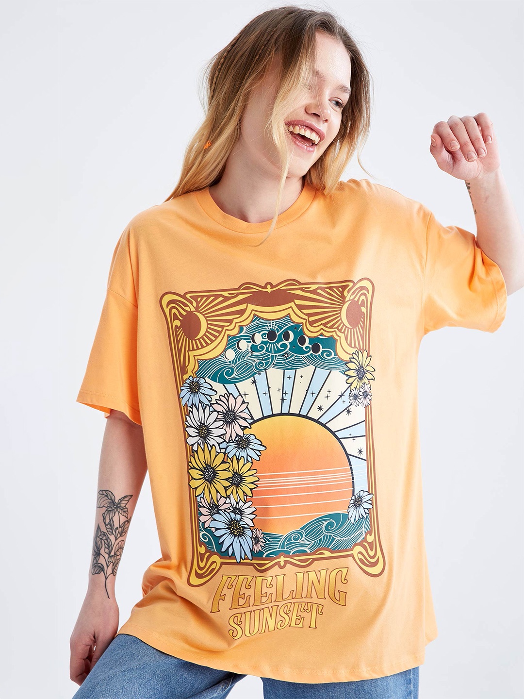 

DeFacto Graphic Printed Drop Shoulder Pure Cotton Oversize Fit T-shirt, Orange