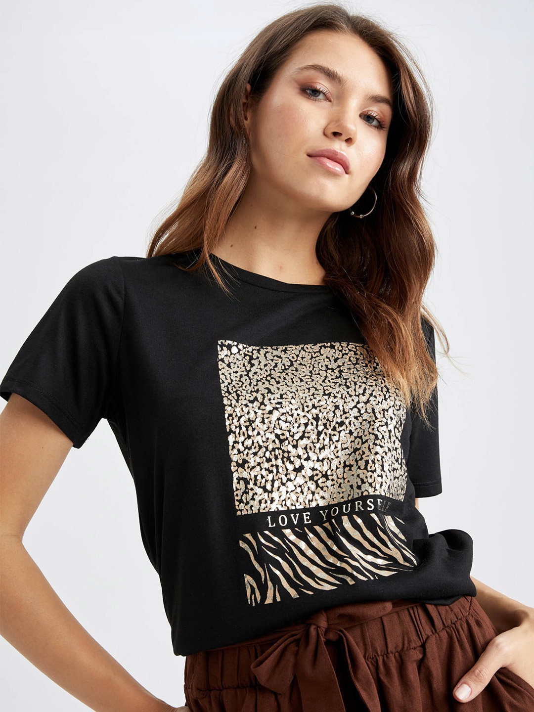 

DeFacto Abstract Printed Cotton T-shirt, Black