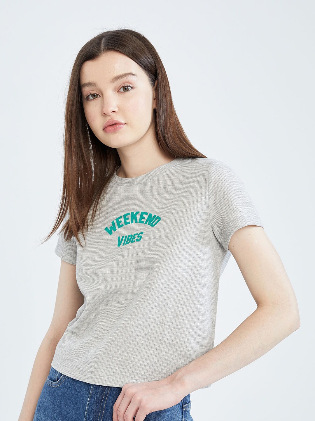 

DeFacto Typography Printed T-shirt, Grey