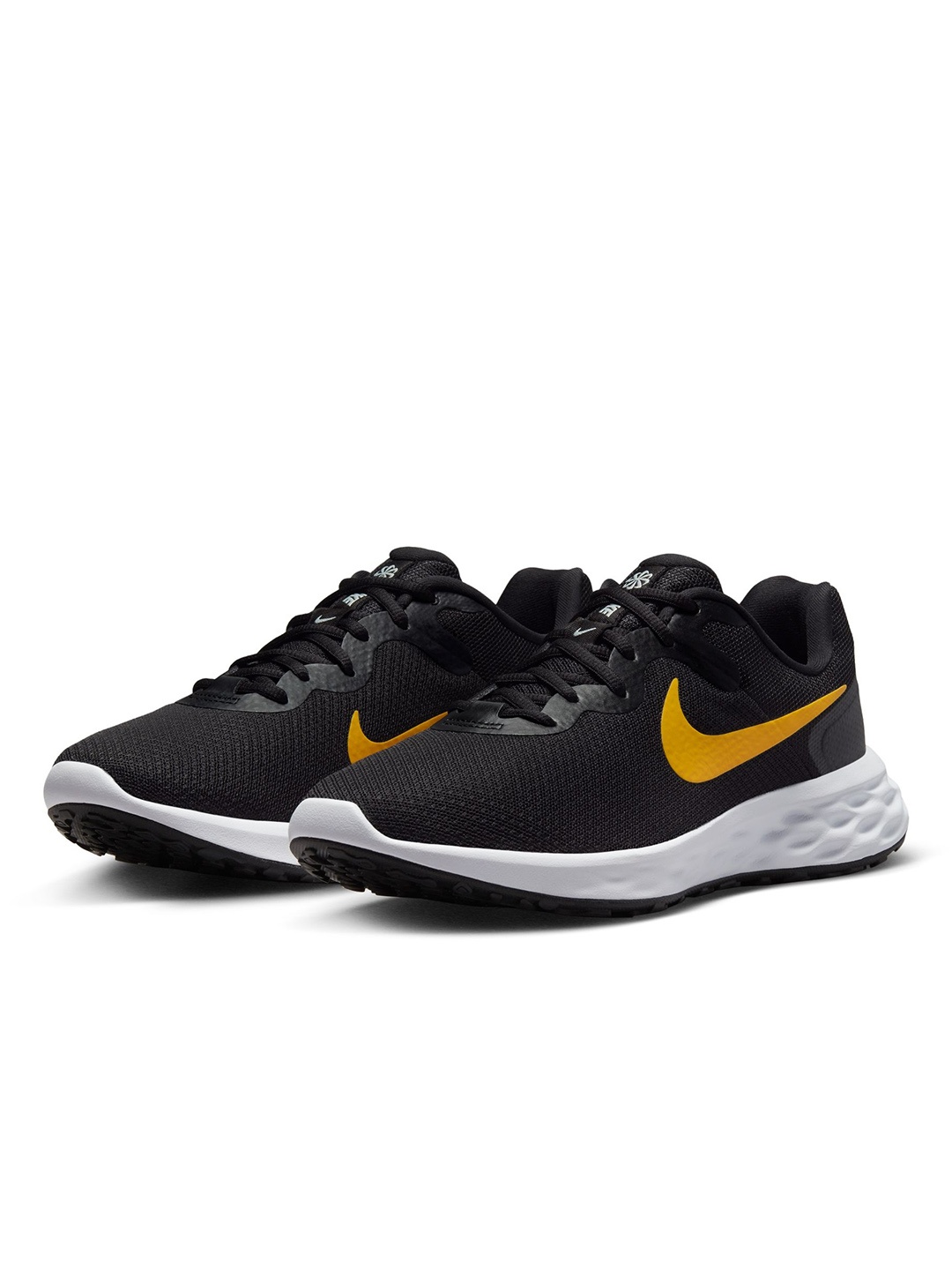 

Nike Men Solid Revolution 6 Next Nature Road Running Shoes, Black