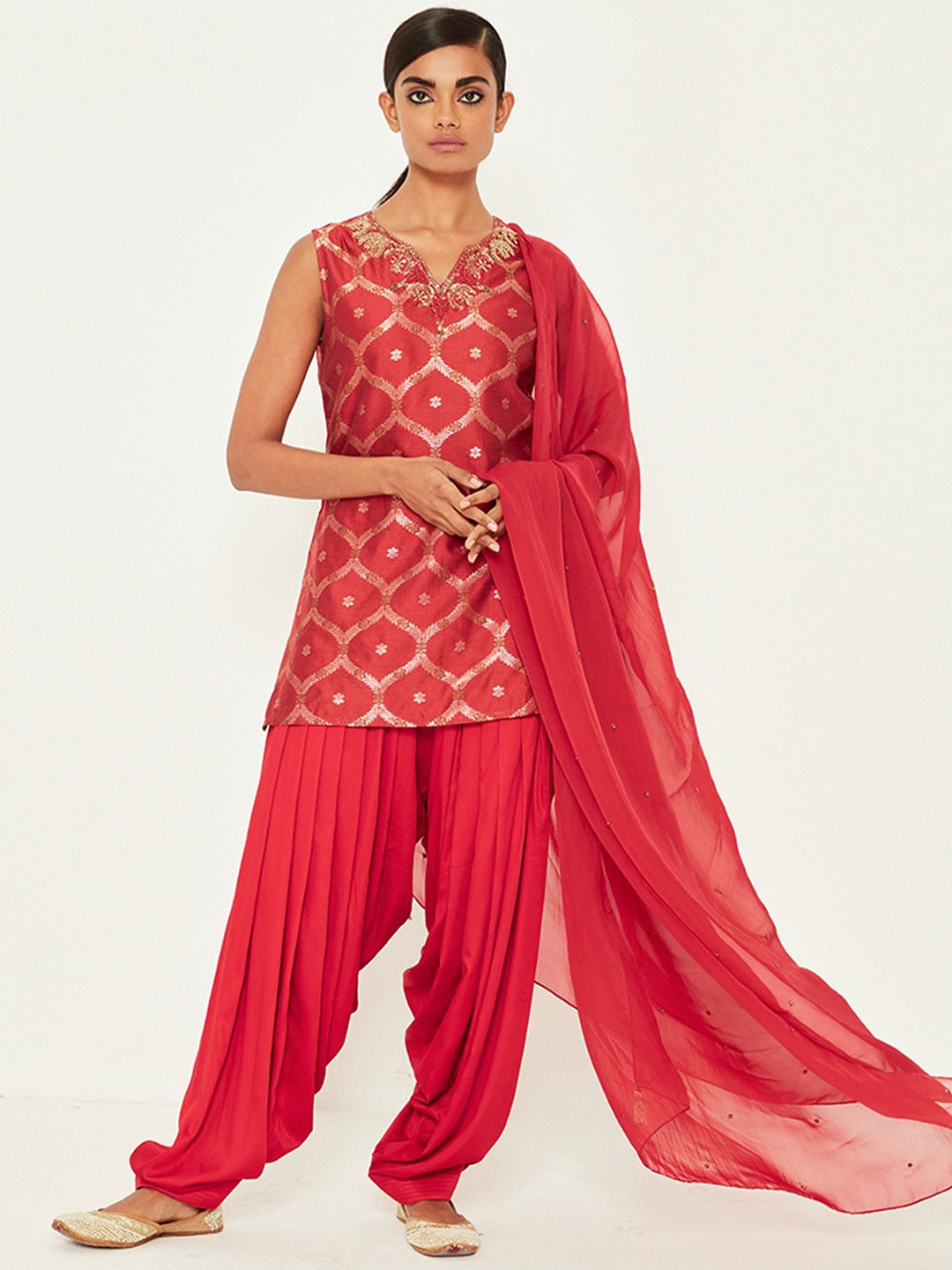

Ancestry Ethnic Motifs Woven Design Brocade Kurta, Red