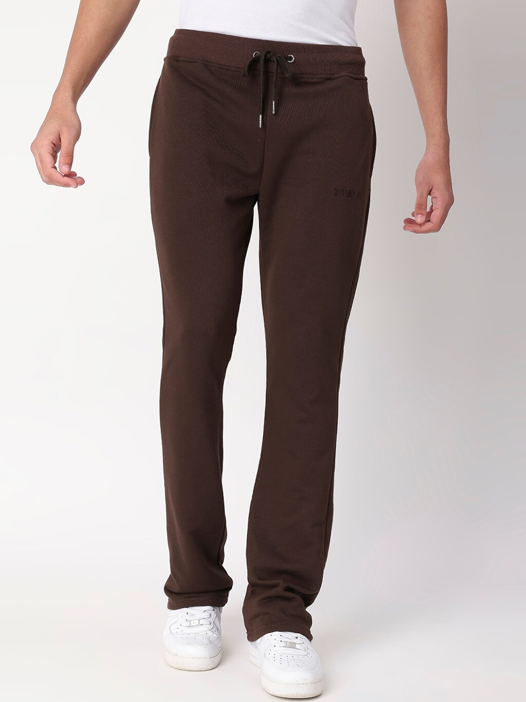 

WAIMEA Men Mid-Rise Bootcut-Fit Track Pants, Coffee brown