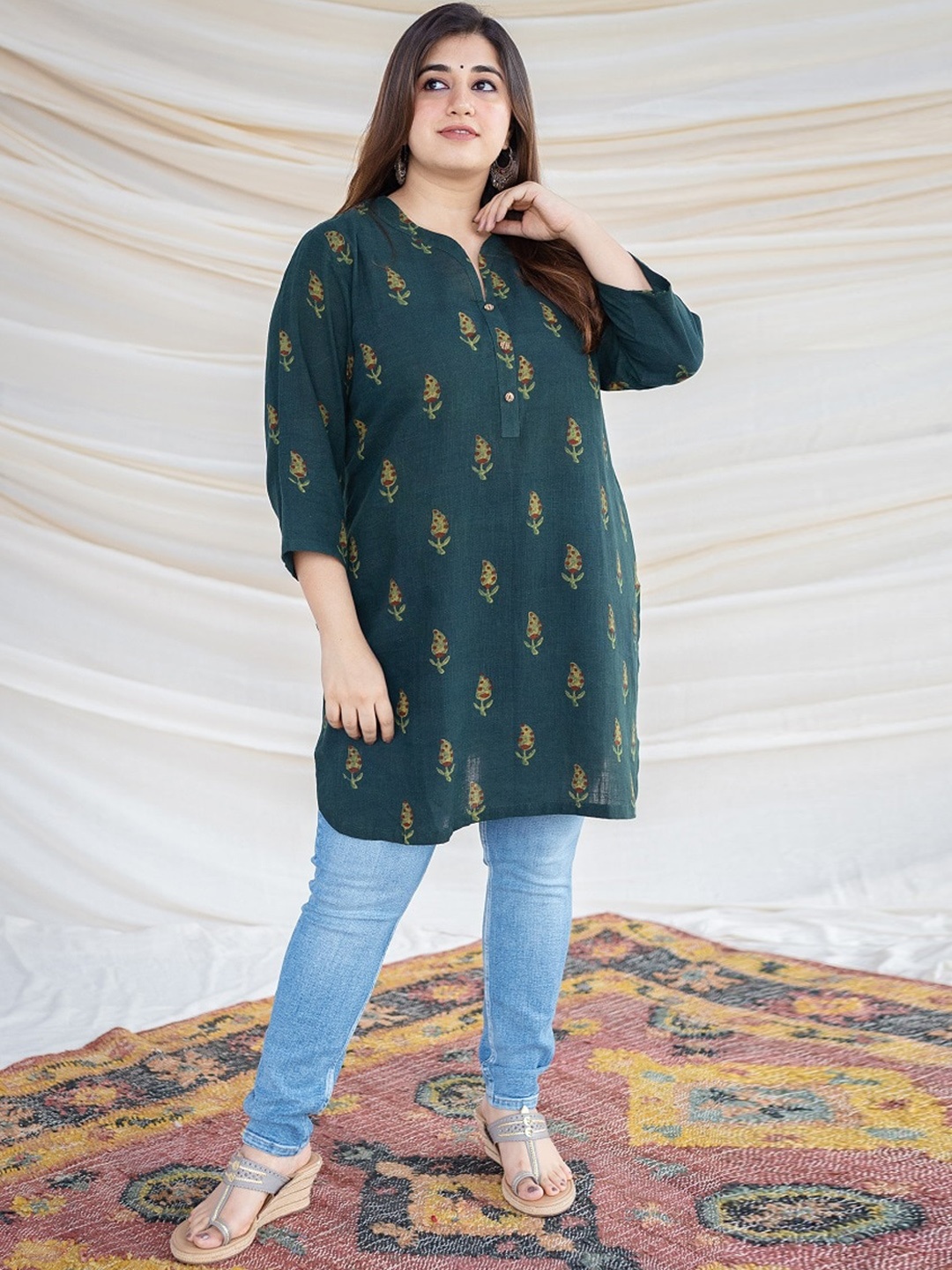 

THE INDIAN ETHNIC CO Ethnic Motifs Printed Band Collar Straight Curved Cotton Kurta, Teal