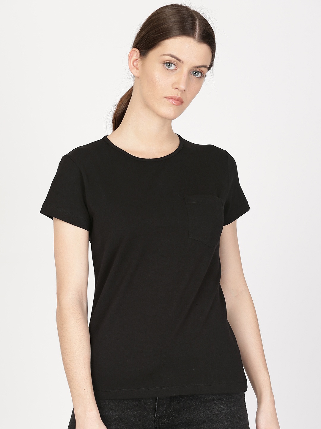 

ether Women Black Solid Round Neck T-shirt