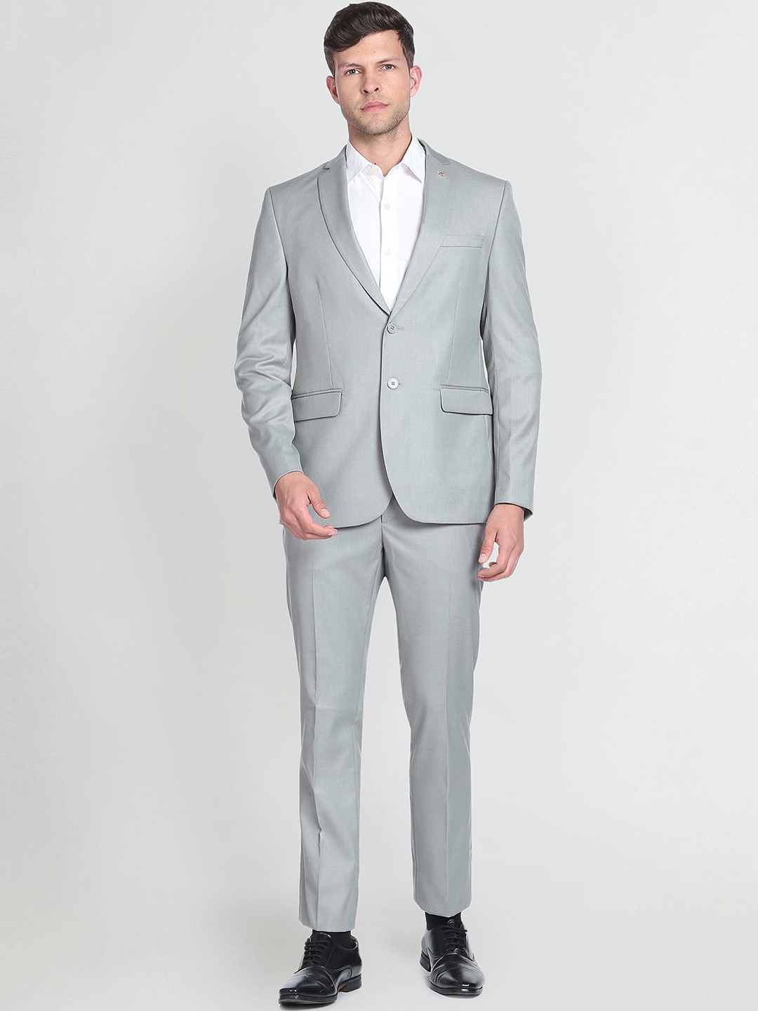 

Arrow Men Two-Piece Self-Design Tailored Fit Single-Breasted Suit, Grey