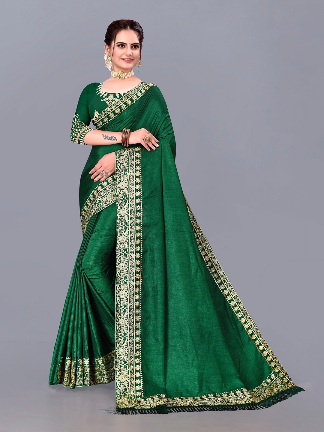 

Fashion FRICKS Embroidered Pure Silk Saree, Green