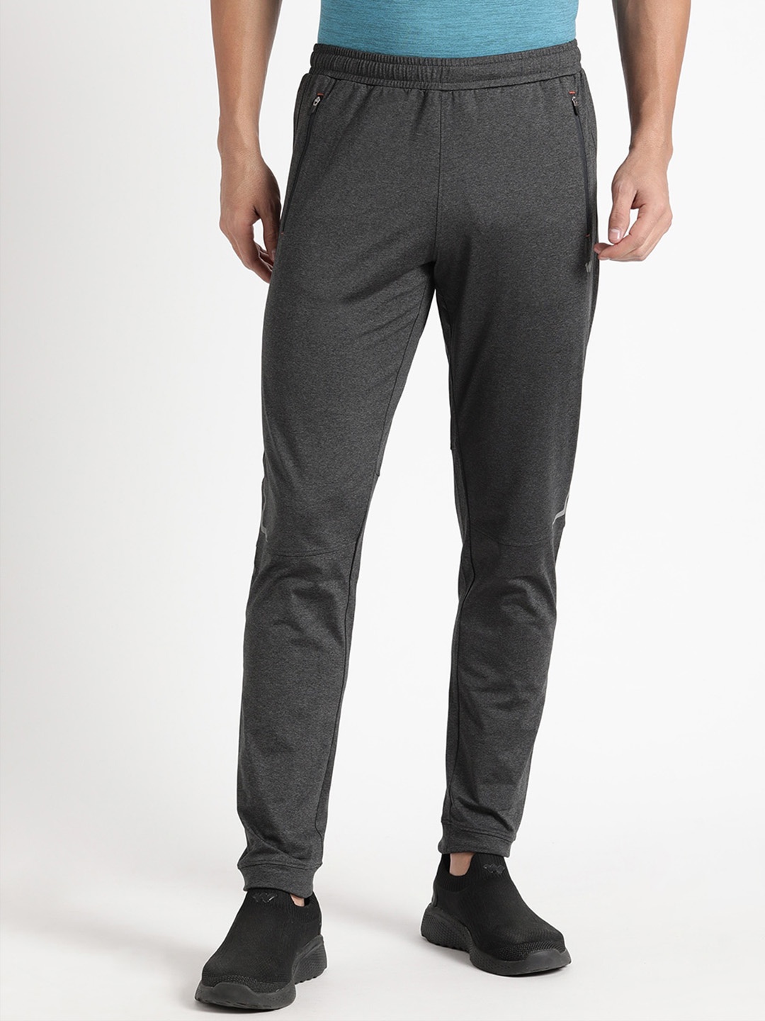 

Wildcraft Men Mid-Rise Track Pants, Grey