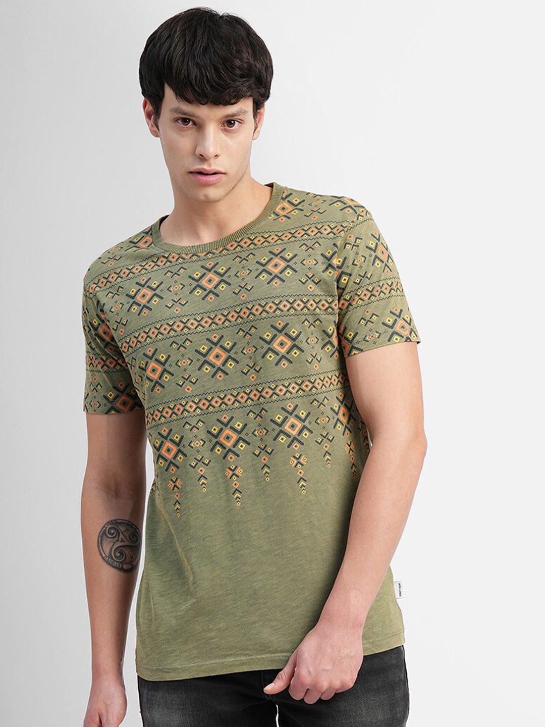 

Jack & Jones Geometric printed Slim Fit Cotton T-shirt, Green