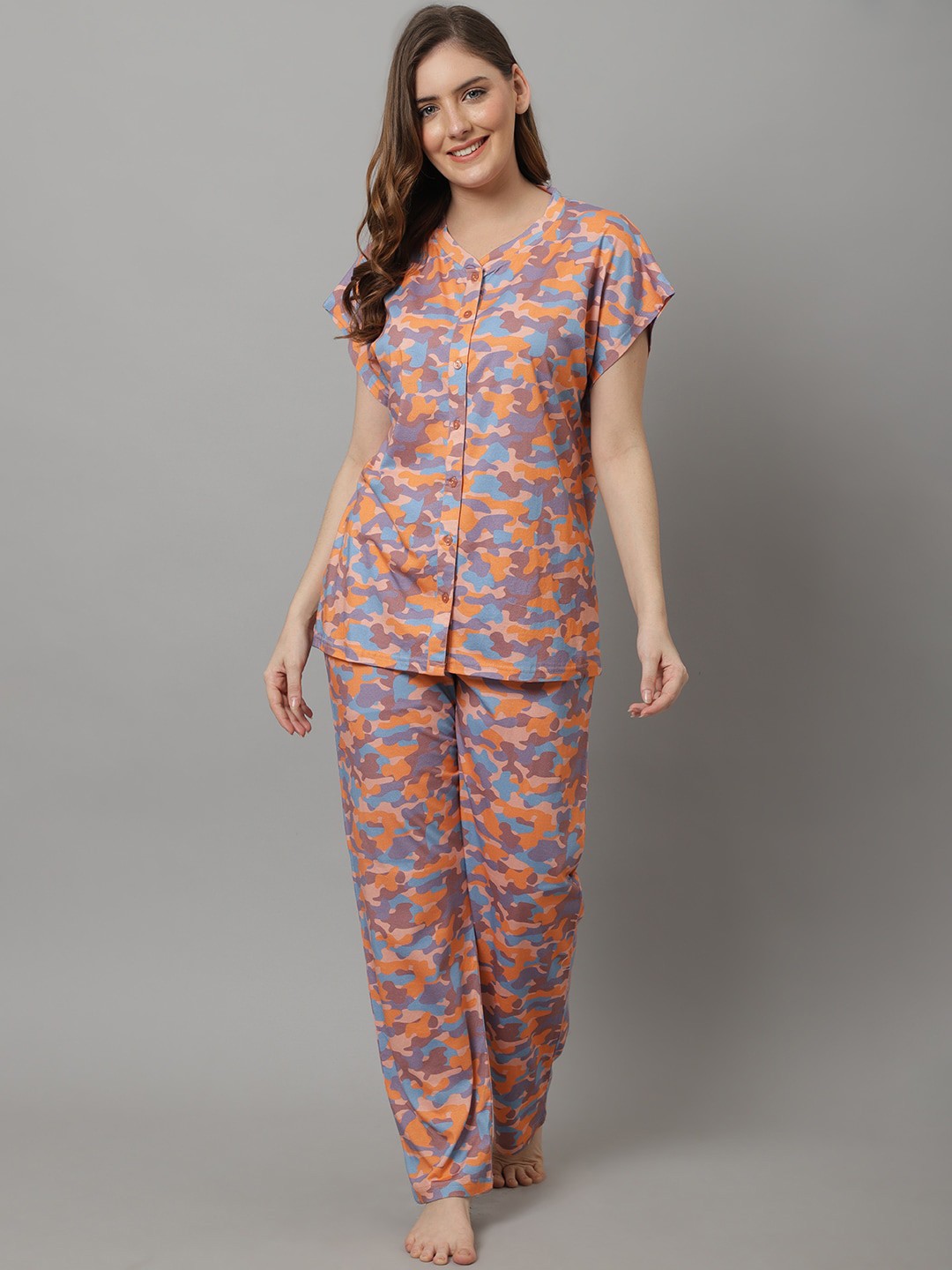 

Kanvin Printed Night Suit, Orange