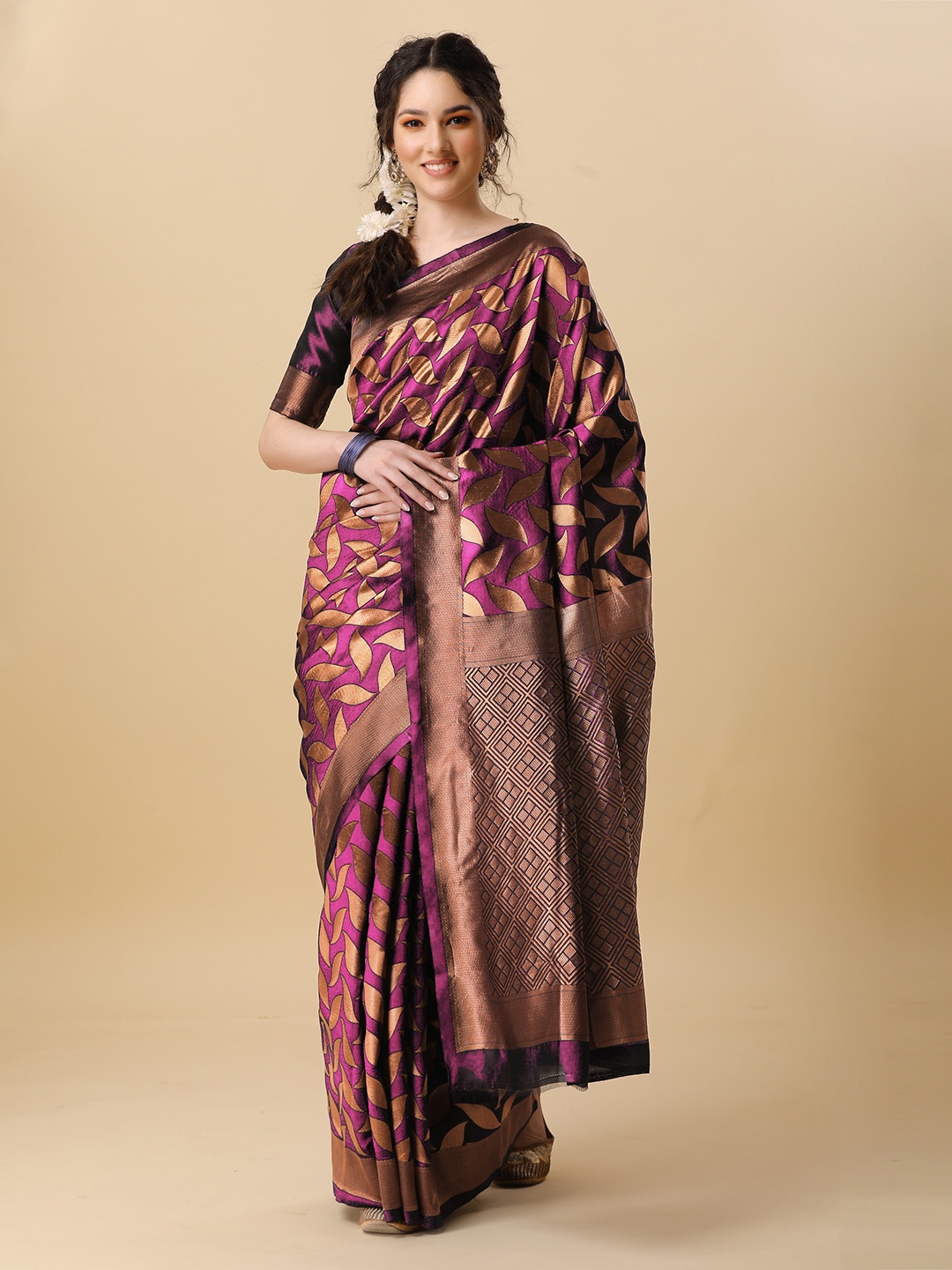 

KALINI Ethnic Motif Woven Design Zari Leaf Banarasi Saree with Blouse Piece, Pink