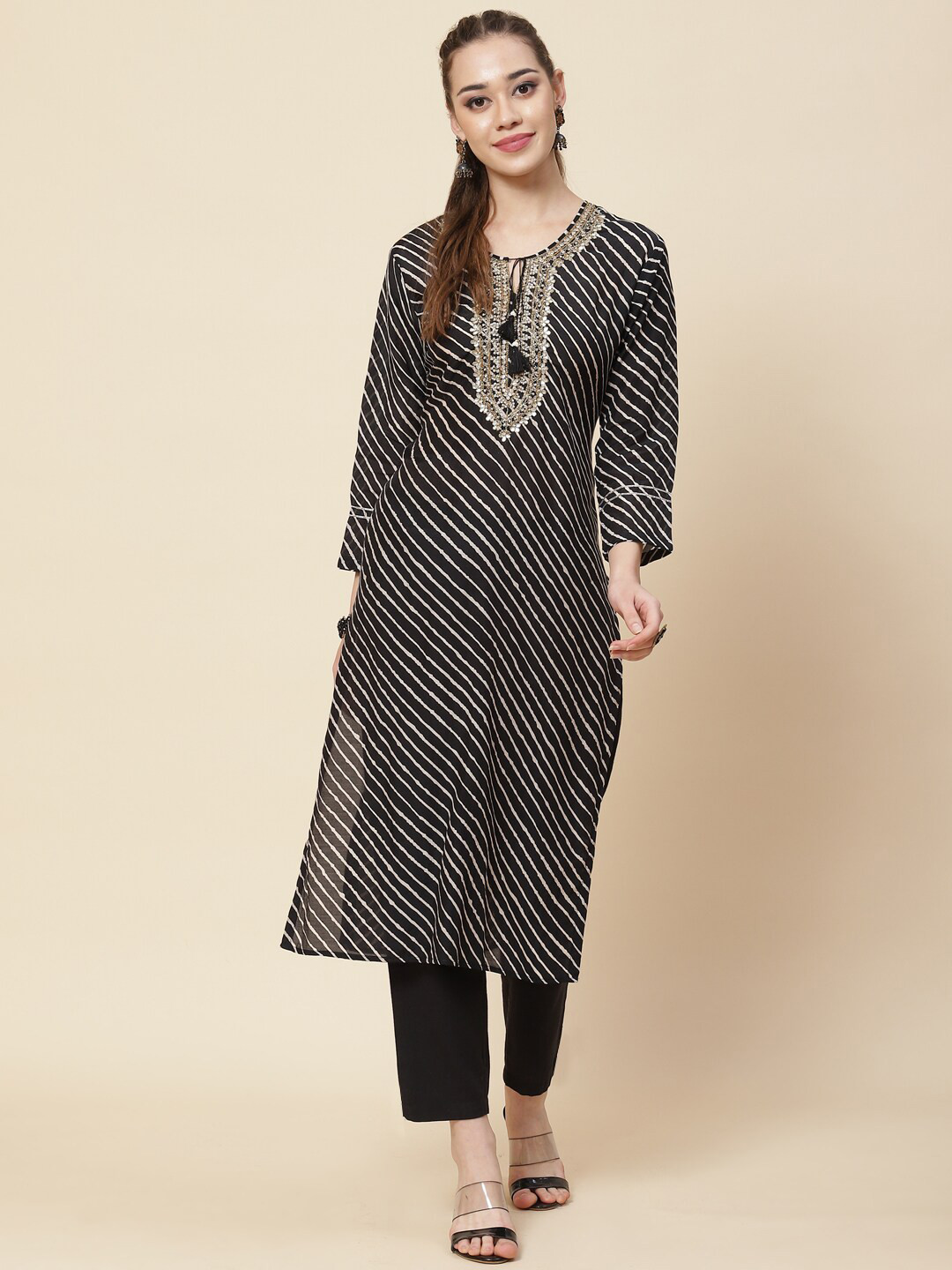 

Meena Bazaarn Striped Beads And Stones Tie-Up Neck Kurta, Black