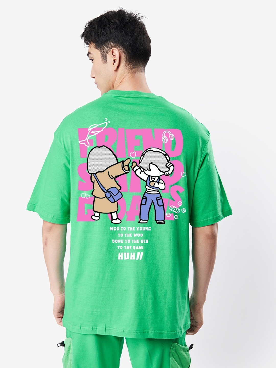 

Bewakoof Extraordinary Graphic Printed T-shirt, Green