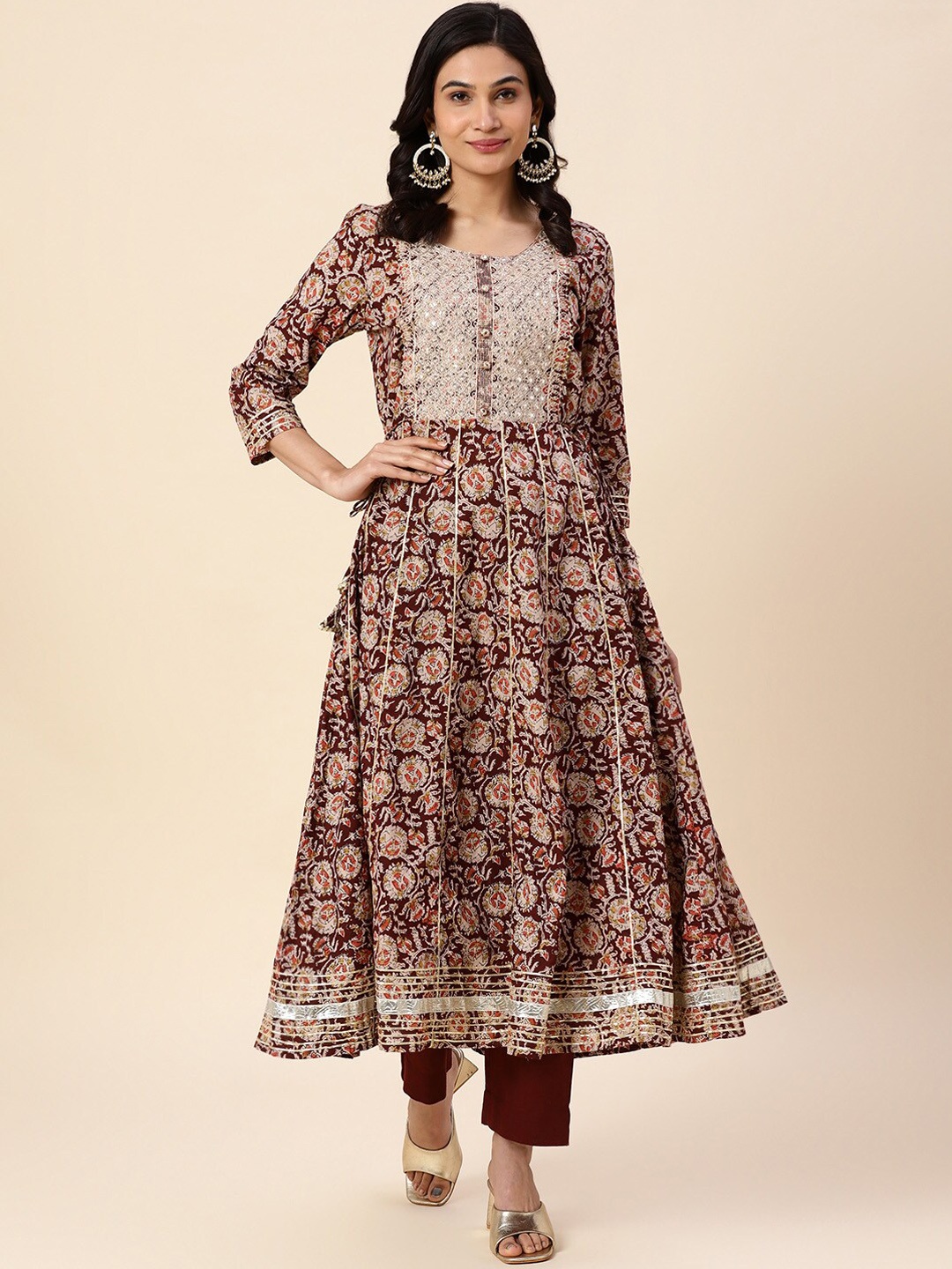 

Meena Bazaar Floral Printed Mirror Work Anarkali Kurta With Trousers, Brown
