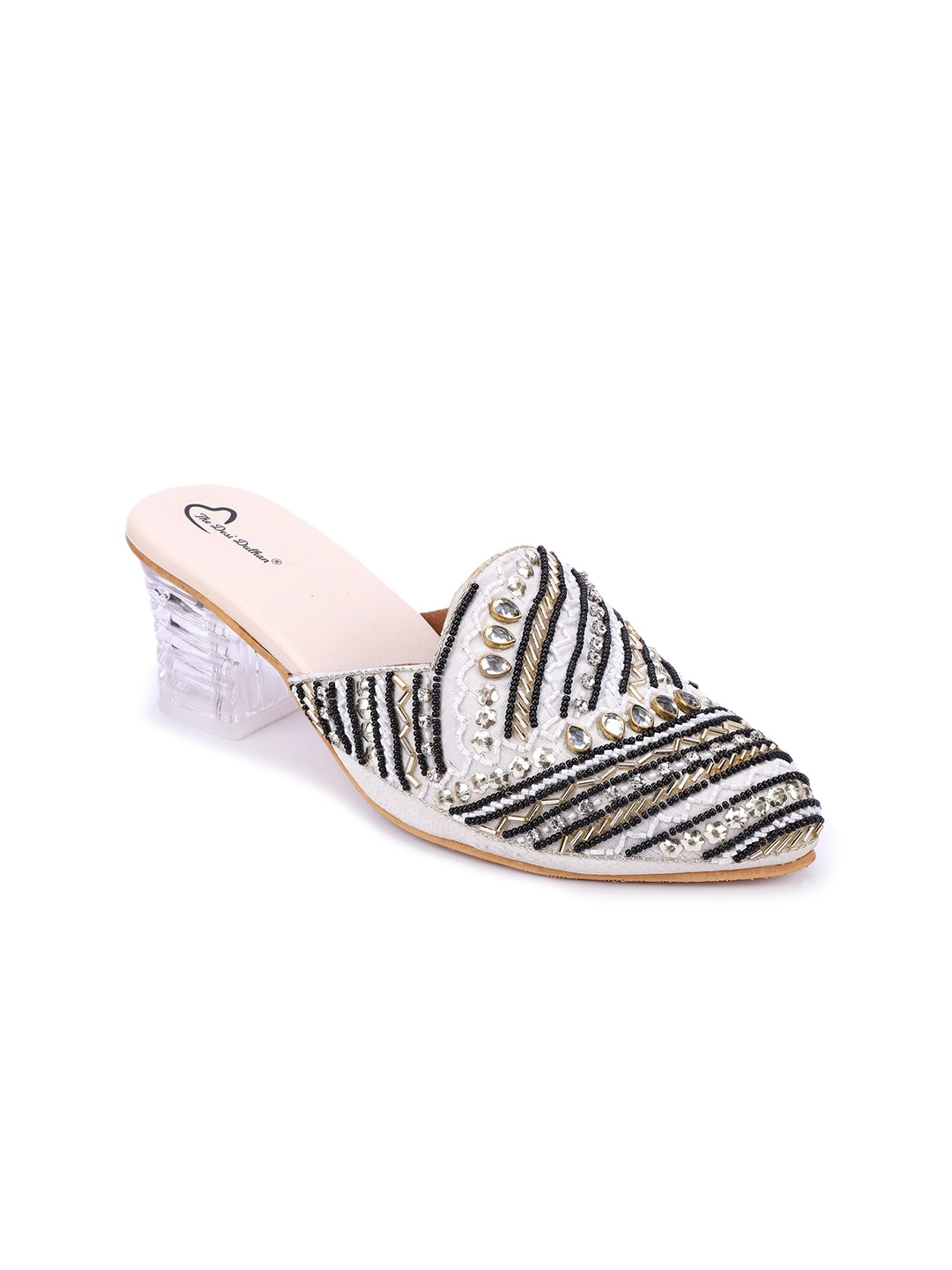 

The Desi Dulhan Pointed Toe Embellished Ethnic Block Mules, White