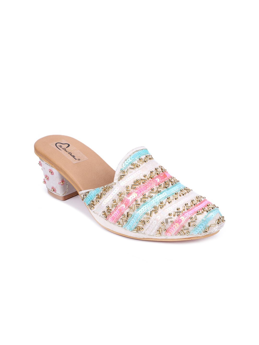 

The Desi Dulhan Pointed Toe Embellished Ethnic Block Mules, White