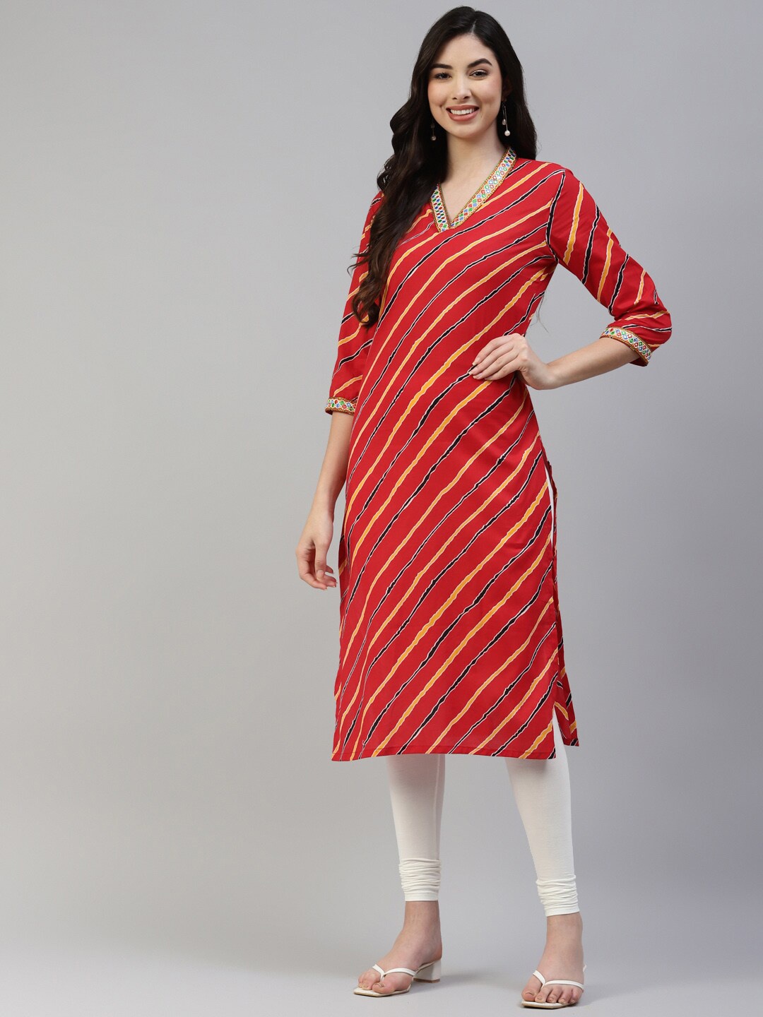 

Poshak Hub V-Neck Printed Pure Cotton Kurta, Red