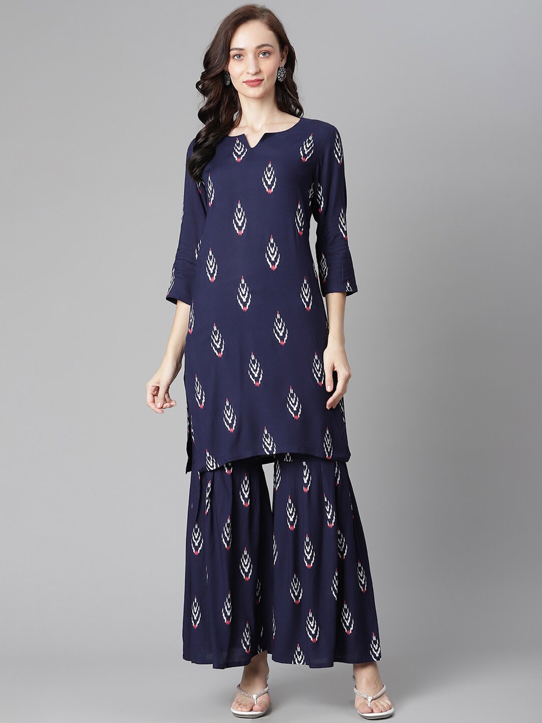 

Poshak Hub Ethnic Motifs Printed Kurta with Sharara, Blue