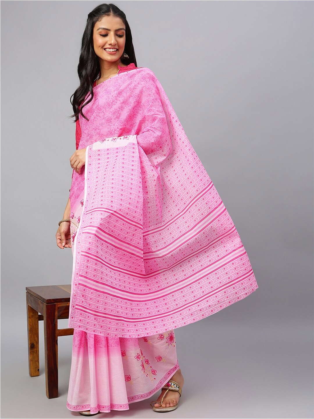 

RATAN Floral Printed Pure Cotton Saree, Pink