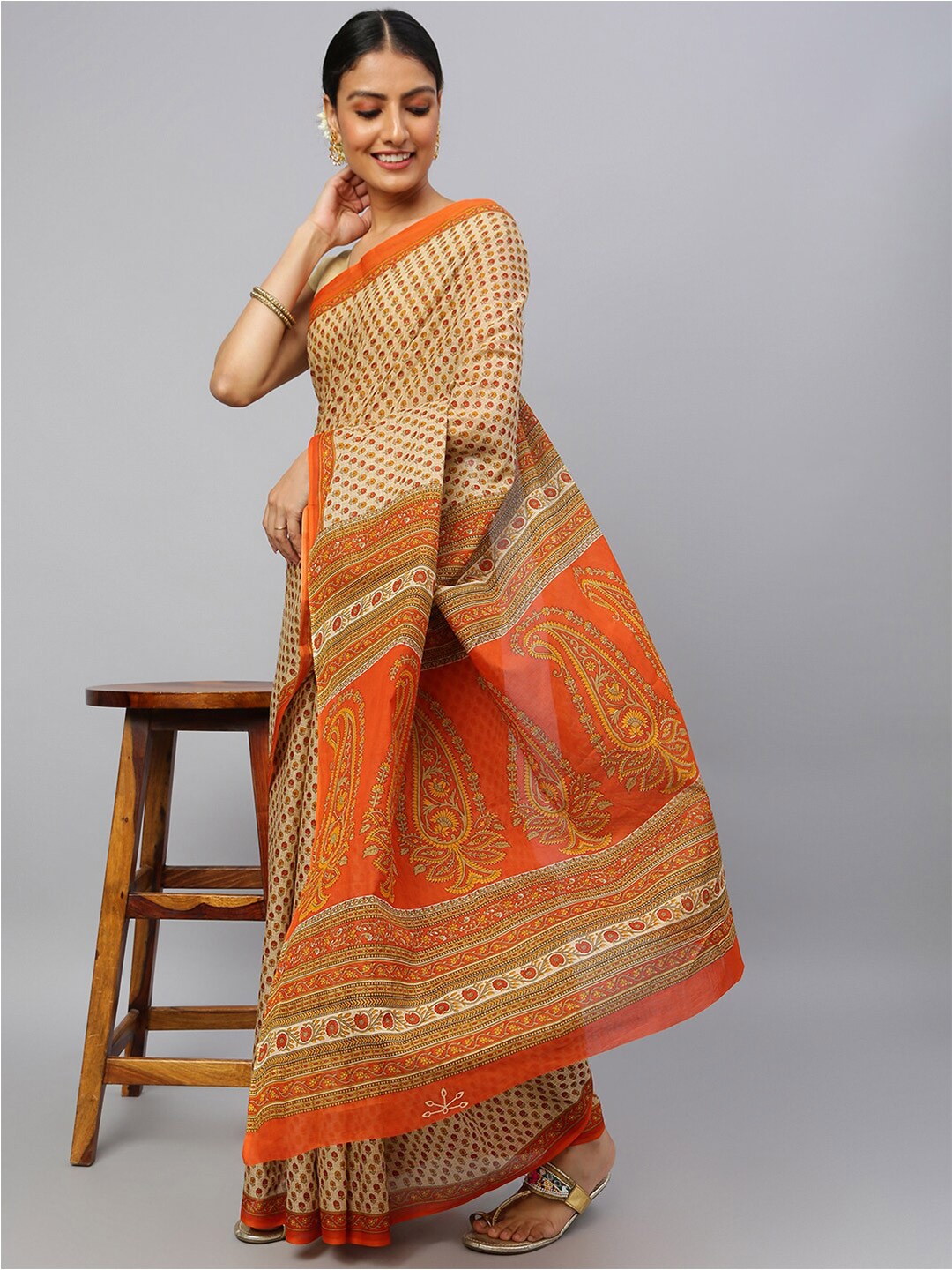 

RATAN Ethnic Motifs Printed Pure Cotton Saree, Beige