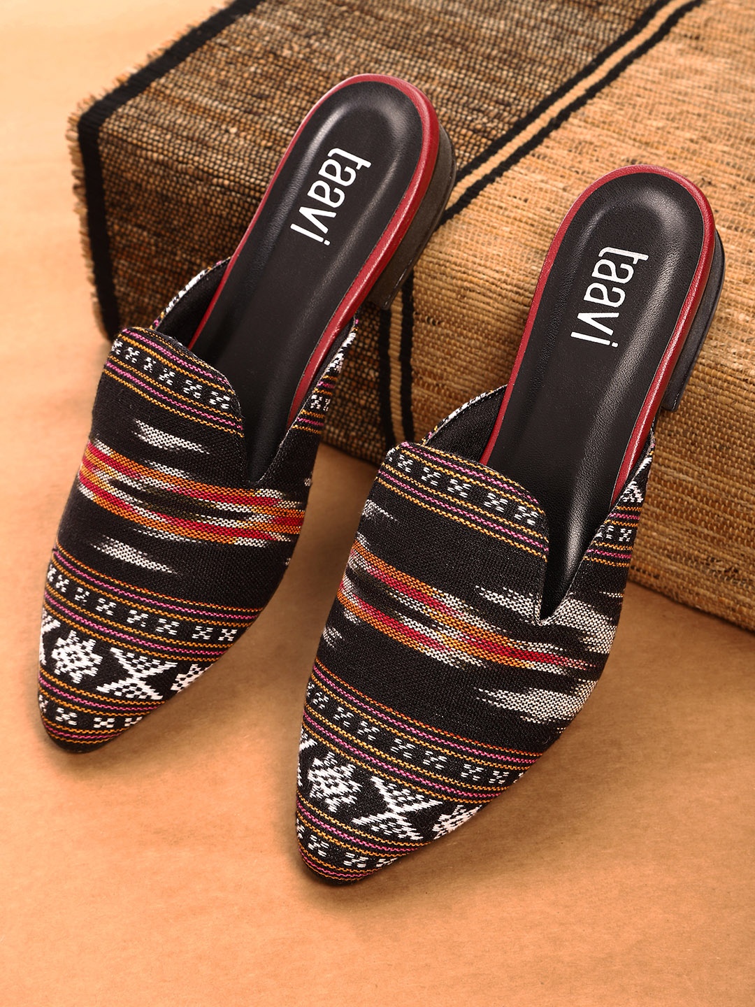 

Taavi Women Woven Design Ethnic Mules, Black