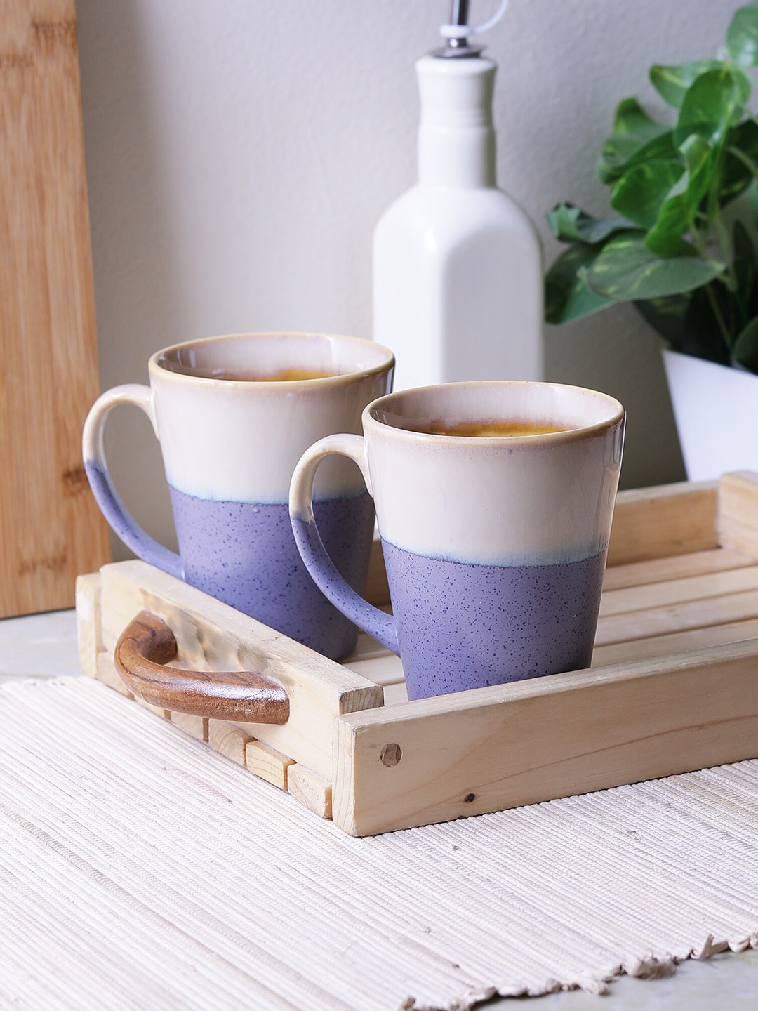 

MIAH Decor Blue & White 2 Pcs Colorblocked Ceramic Glossy Mugs 300 ml Each